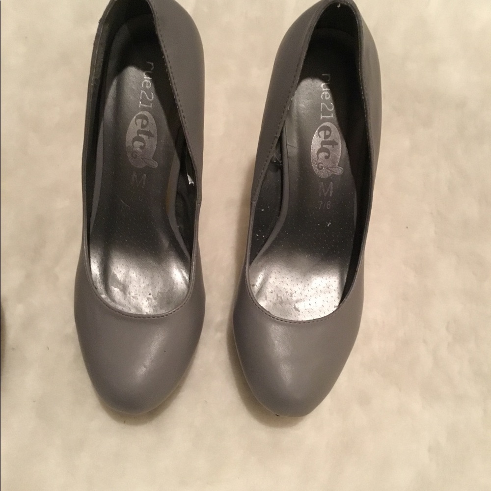 Nice Heels - Picture 4 of 6